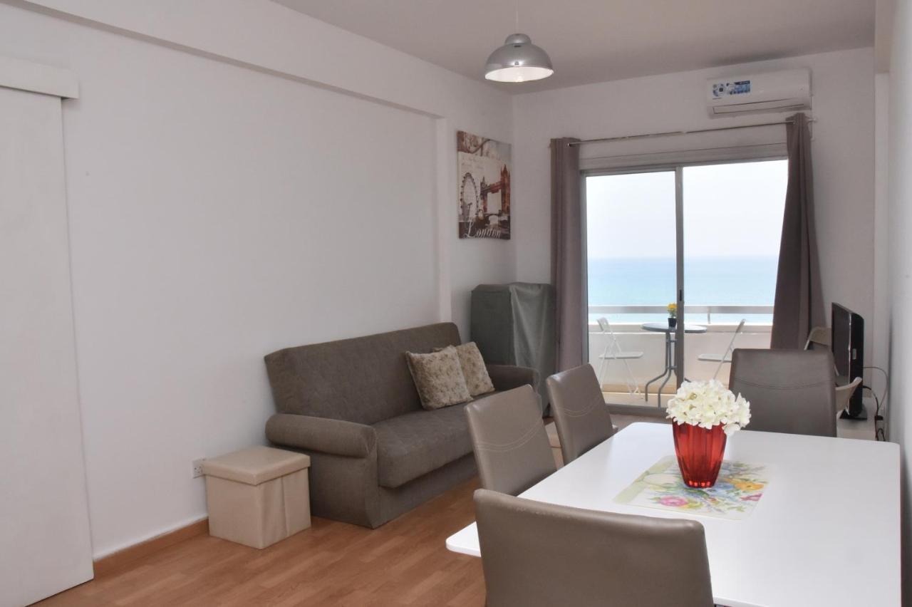 Kolonaki Seaview Apartments Lárnaca Exterior foto
